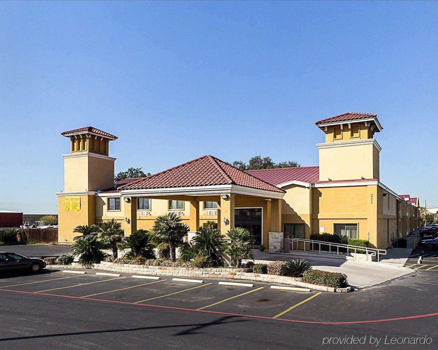 Quality Inn San Antonio Exterior photo